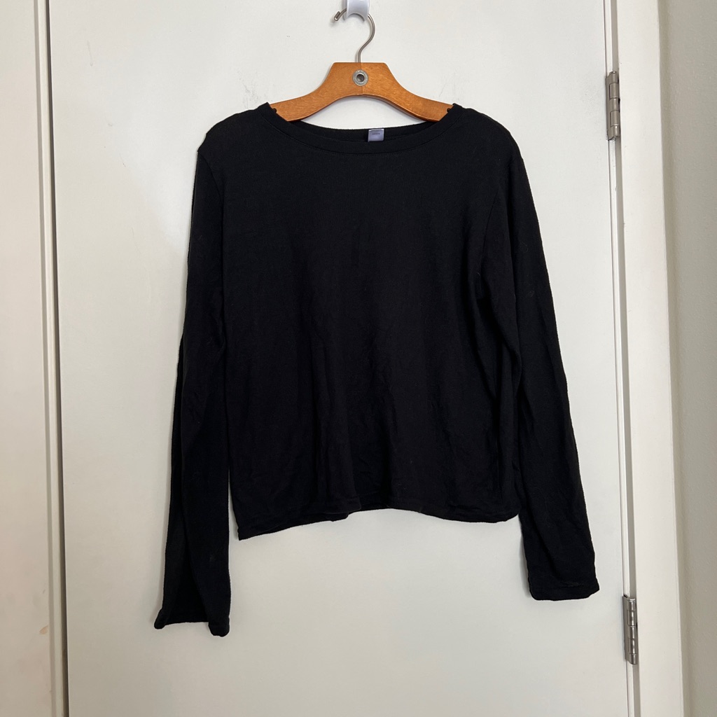 Basic Black Long Sleeve